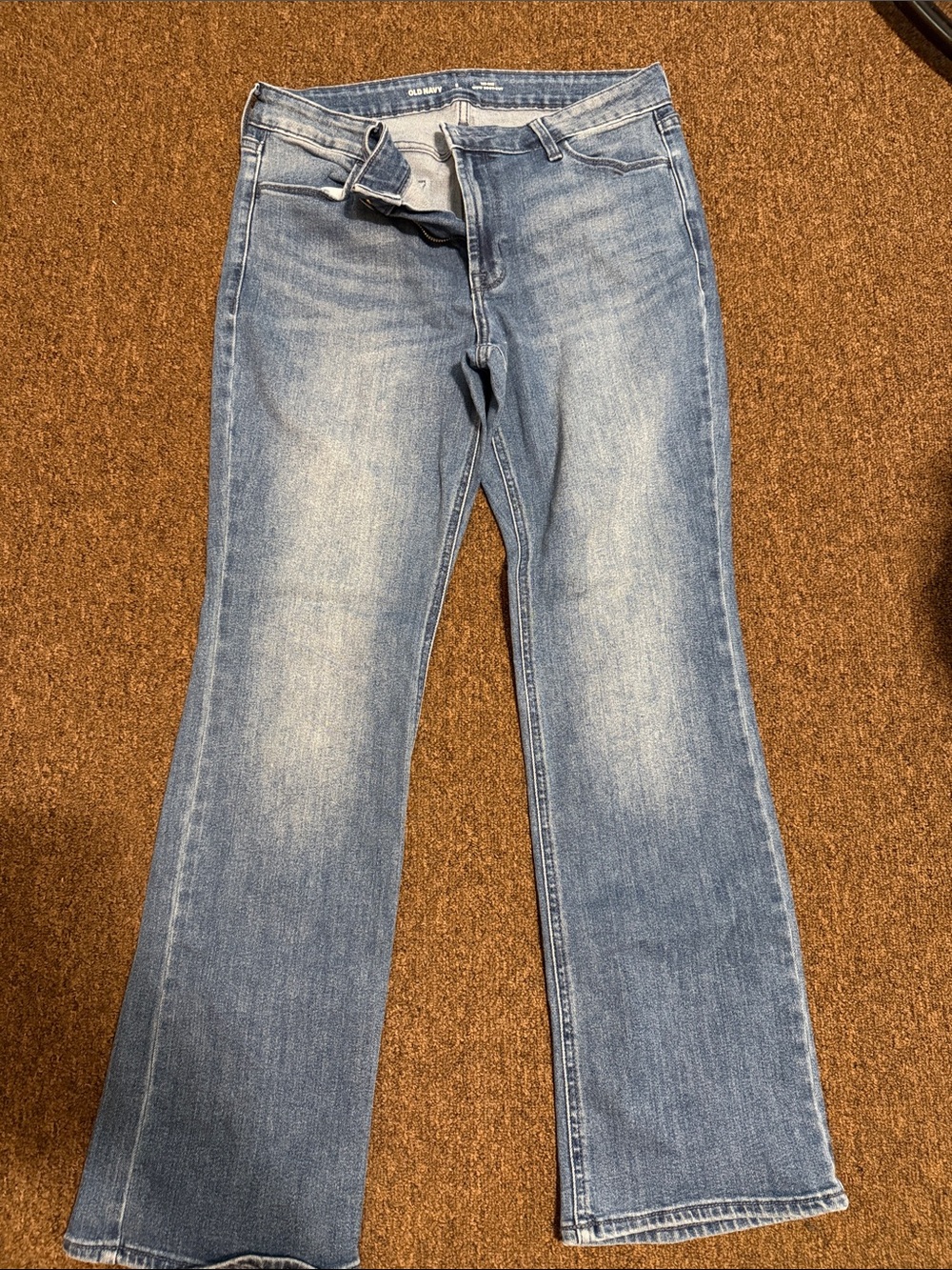 Old Navy Women's Light Blue Flare Jeans